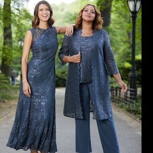 R&M Richards Gown, size 10, blue, never worn